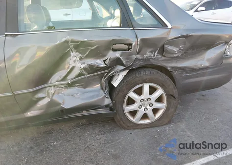 2004 Toyota Avalon Xl/Xls z USA, uszkodzony, nr VIN 4T1BF28B74U358862